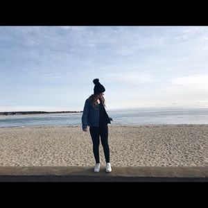 Meet your Posher, Sam